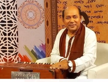 কেন ফোটে কেন কুসুম ঝ'রে যায়
